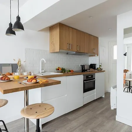 Atypical Flat For 4 Near Republique Apartman *